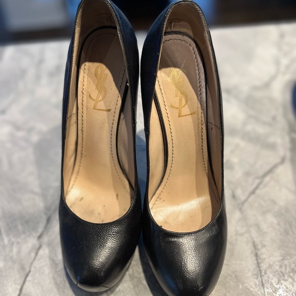 VINTAGE  YSL  TRIBUTE pumps. In great condition. black . Size 38 - Picture 3 of 4